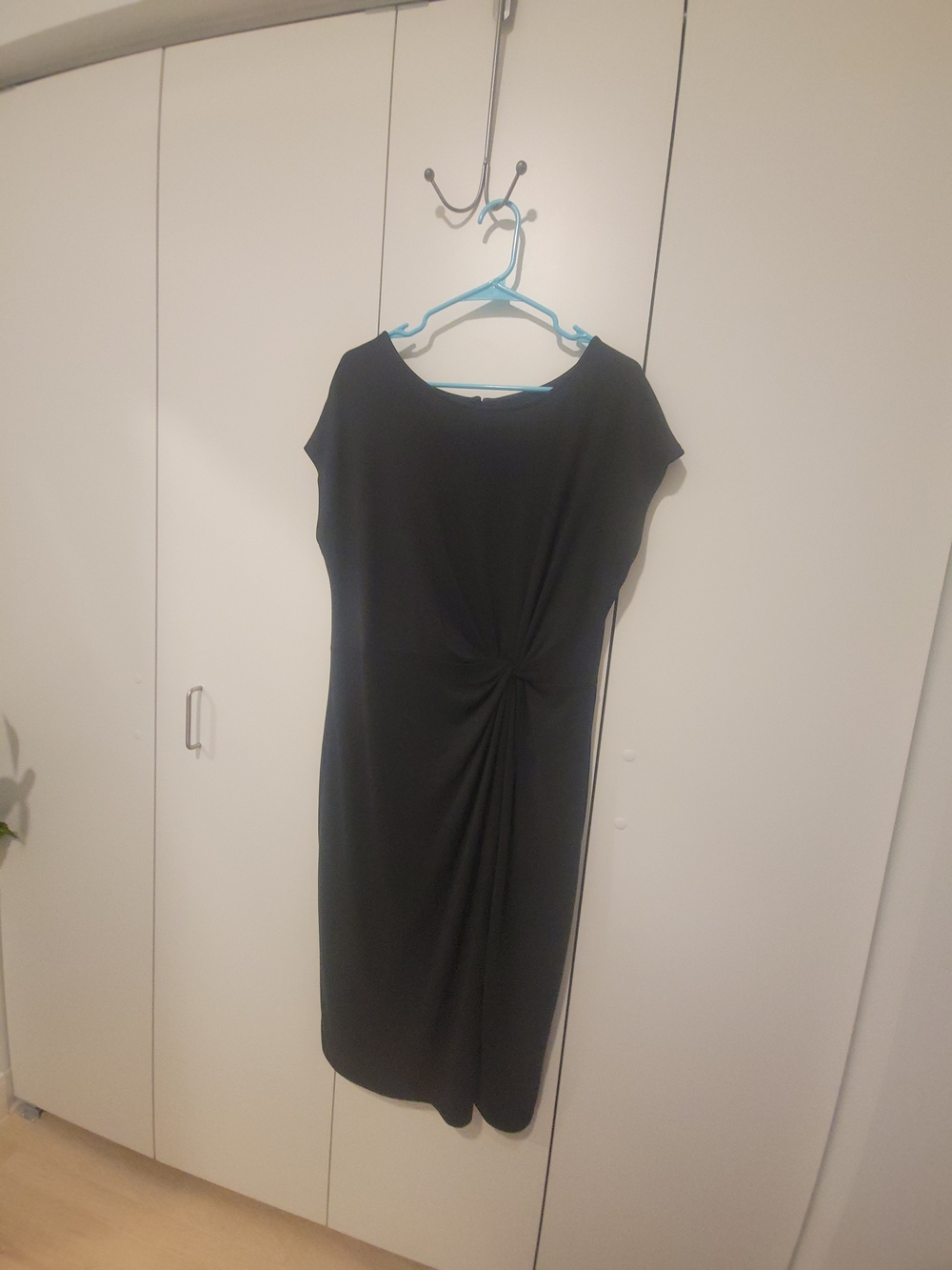 Classic Black Midi Dress with Front Knot Detail